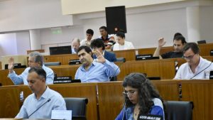 Gaido recibirá el doble de la dieta de intendente para mejorar los sueldos de secretarios y subsecretarios