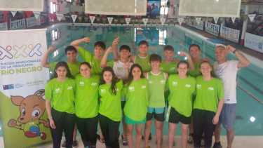 La natación le dio muchas alegrías a Río Negro en los Juegos de la Araucanía.