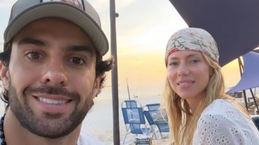 Nicole Neumann y Manu Urcera se casaron este miércoles, en la bodega Malma.-