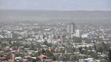 Alerta por viento, lluvia y nieve en Neuquén y Río Negro: las ráfagas podrían superar los 110 km/h