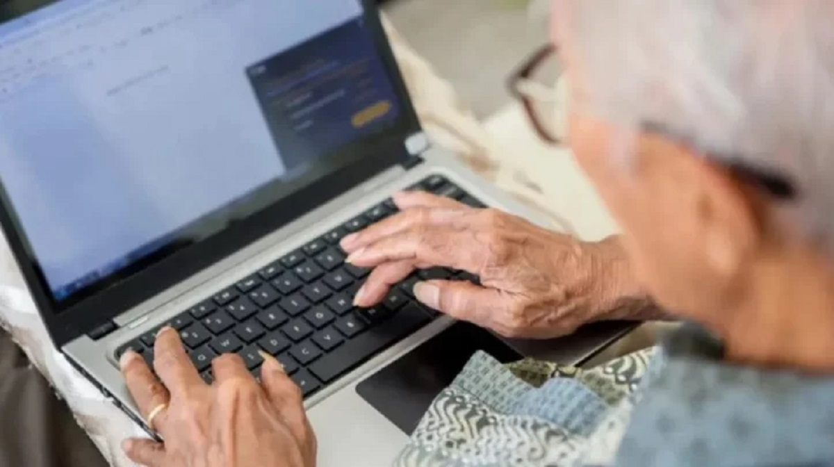 Jubilados y pensionados pueden seguir con sus consultas online durante diciembre.-