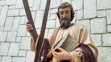 San Andrés Apostol es testigo de algunos de los milagros de Jesús.-