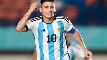 Echeverri habló en la previa a Argentina – Brasil por el Mundial Sub 17: «No hay mejor revancha que ahora»