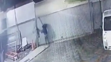 Robaron tres veces durante la misma noche en una fábrica de Cipolletti. Foto: Gentileza