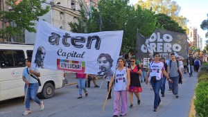 Marcharon por el centro de Neuquén, en una jornada de lucha nacional: cuál era el reclamo