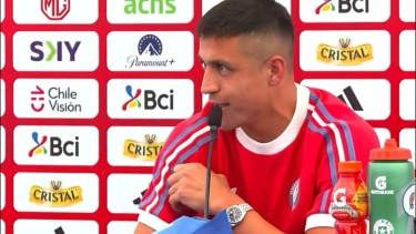 Sánchez apuntó contra la Federación de Chile: «Me gustaría tener una cancha como corresponde»