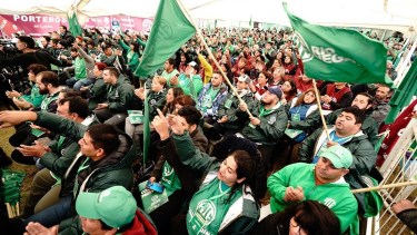 El gremio aceptó la oferta del gobierno, aunque solicitará la revisión en diciembre.