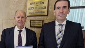 Diputados fueron a la Corte para que «por lo menos se invite a conversar a Neuquén» por las represas