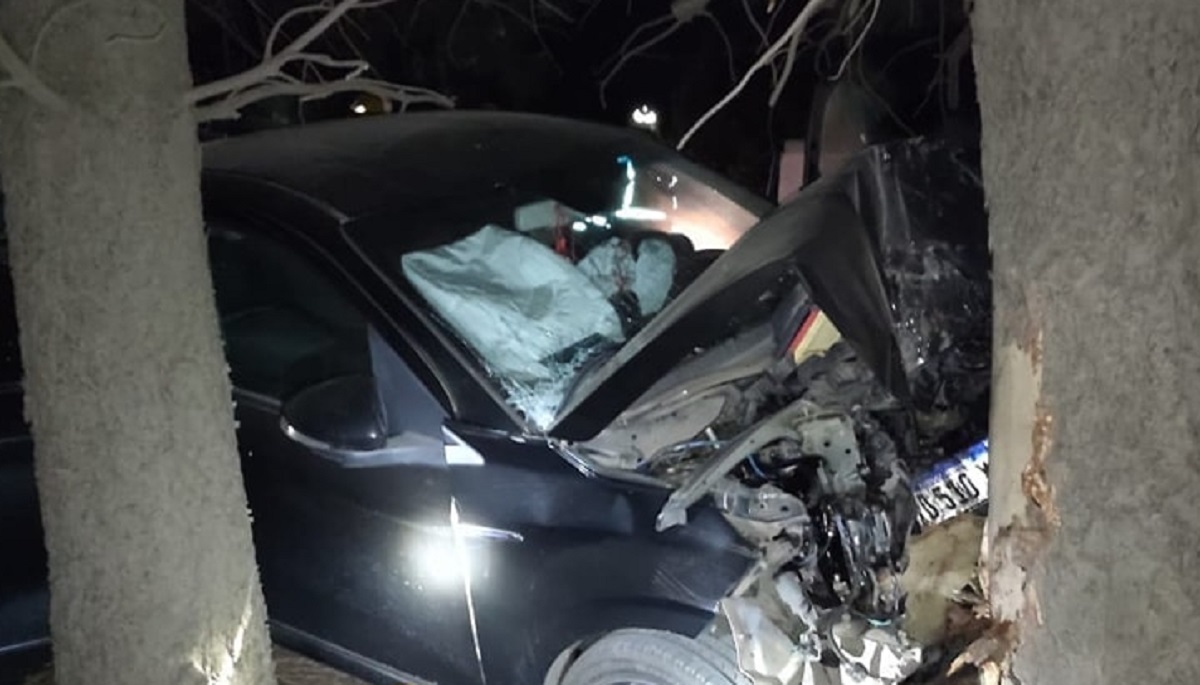 El conductor perdió la vida en el momento. Foto: https://www.facebook.com/fmdellagoradio