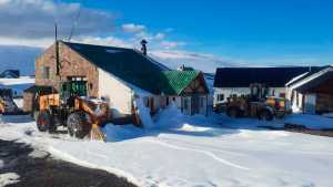 Termas de Copahue prepara la apertura: la gran misión de renacer entre la nieve