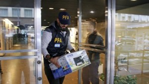 Dólar blue: qué encontraron en los allanamientos a las cuevas de la City porteña vinculadas a «el Croata»