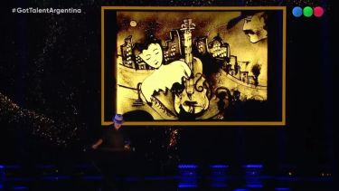 Hizo arte con arena y emocionó a todos en Got Talent Argentina. Foto: Captura Telefé