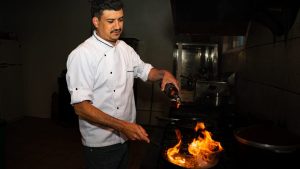 Villa Llanquín: Gastón Alday, el chef al que los pescadores hicieron famosísimo