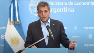 Sergio Massa anunció el congelamiento de un impuesto sobre los combustibles