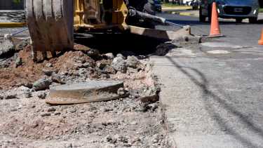 Salen a tapar más de 400 baches en la obra de verano en Neuquén