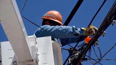 Nación modificó el tope de ingresos para el sistema de segmentación de los subsidios a la luz y el gas (Foto: Matías Subat). 