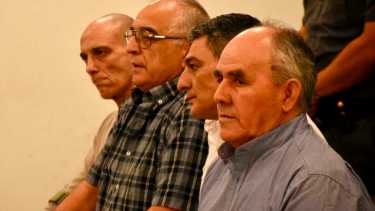 Falconi, Livello, Sosa, Castro (de izquierda a derecha), los cuatro imputados declarados responsables por un jurado popular. (Matías Subat)