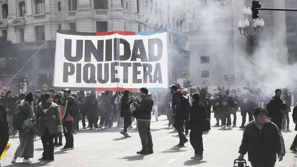 Organizaciones sociales preparan un plan de acción ante el gobierno de Javier Milei