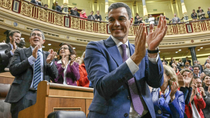 Pedro Sánchez fue reelecto como presidente de España al frente de una coalición de varios partidos