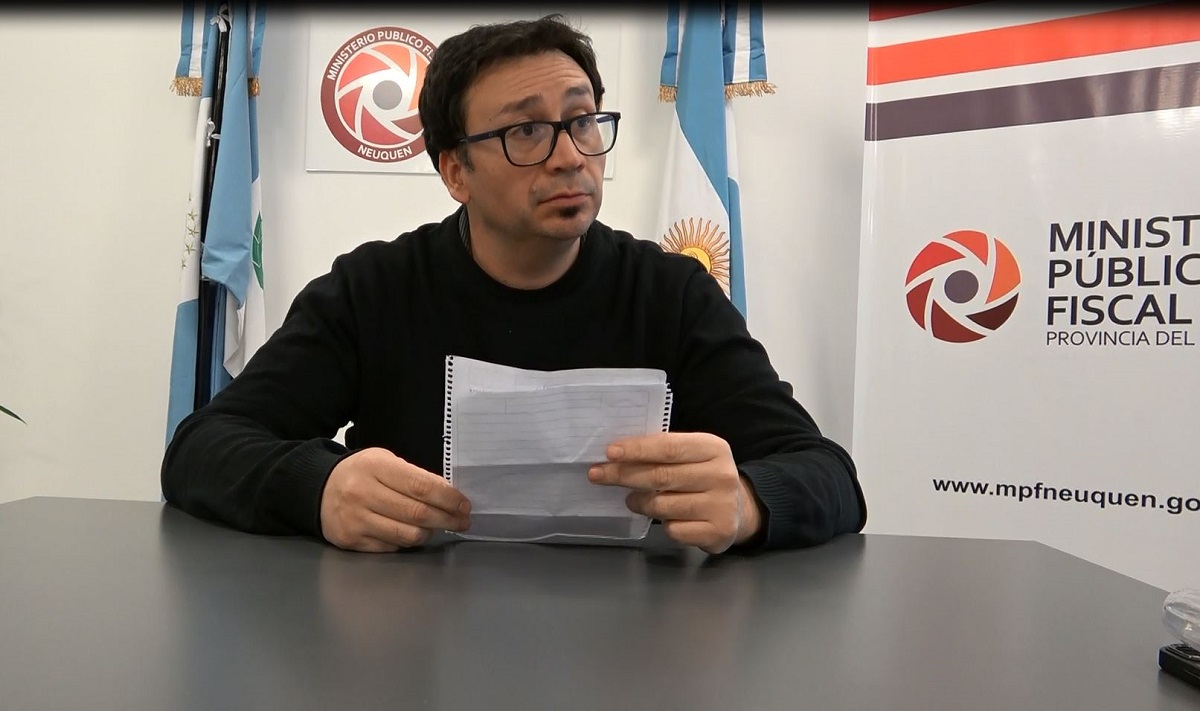 Néstor Pablo Sánz declara en la fiscalía, con la lista de punteros y beneficiados por la estafa con planes sociales.