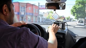 En Viedma desde hoy viajar en taxi es un 40% más caro