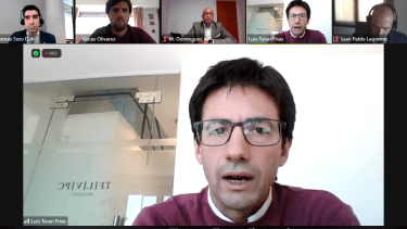 El abogado defensor de Lucas Olivares, Luis Terán Frías. 