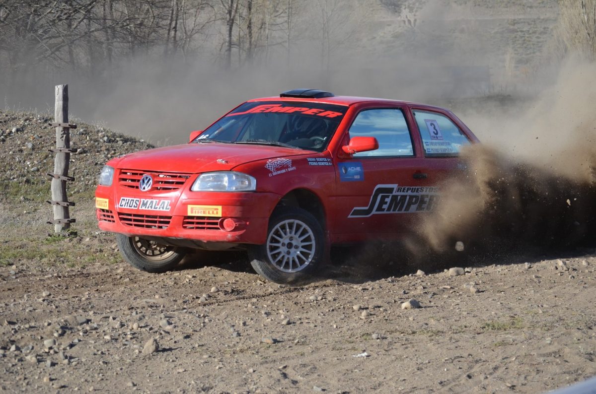 Diego Semper volvió a la victoria en la última prueba del Rally Neuquino.