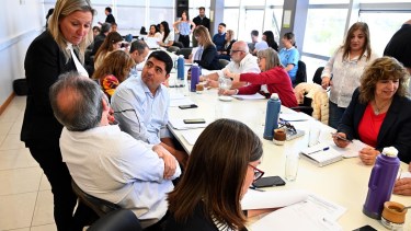 La reunión de las comisiones se extendió por siete horas. Foto : Marcelo Ochoa