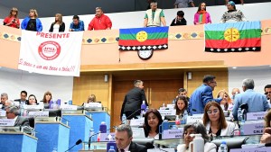 Desde hoy, tres días de protestas en Viedma, contra los cambios en la Ley de Tierras y en el Código Minero