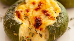 Zapallitos rellenos con crema de choclo y queso fresco ¡tremendos!