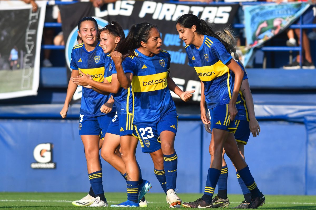 Miriam Mayorga festeja el segundo gol que le da el título a Boca en la Copa de la Liga Femenina. (Foto: Telam)