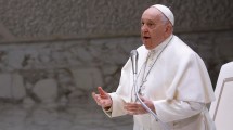 Imagen de Papa Francisco reflexionó en su mensaje de Navidad: «No confundir la fiesta con el consumismo»