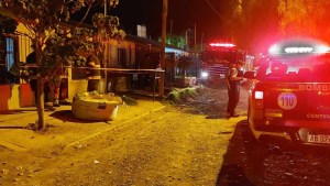 Investigan la muerte de una mujer en una vivienda de Centenario