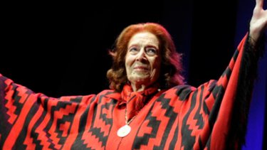 Nelly Omar había nacido el 10 de septiembre de 1911 como Nilda Elvira Vattuone. Murió el 20 de diciembre de 2013, a los 102 años.