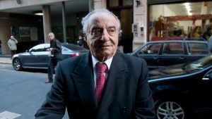 Cavalieri se reunió con Pettovello por el sistema de despido sin indemnización que aplicará el gremio mercantil