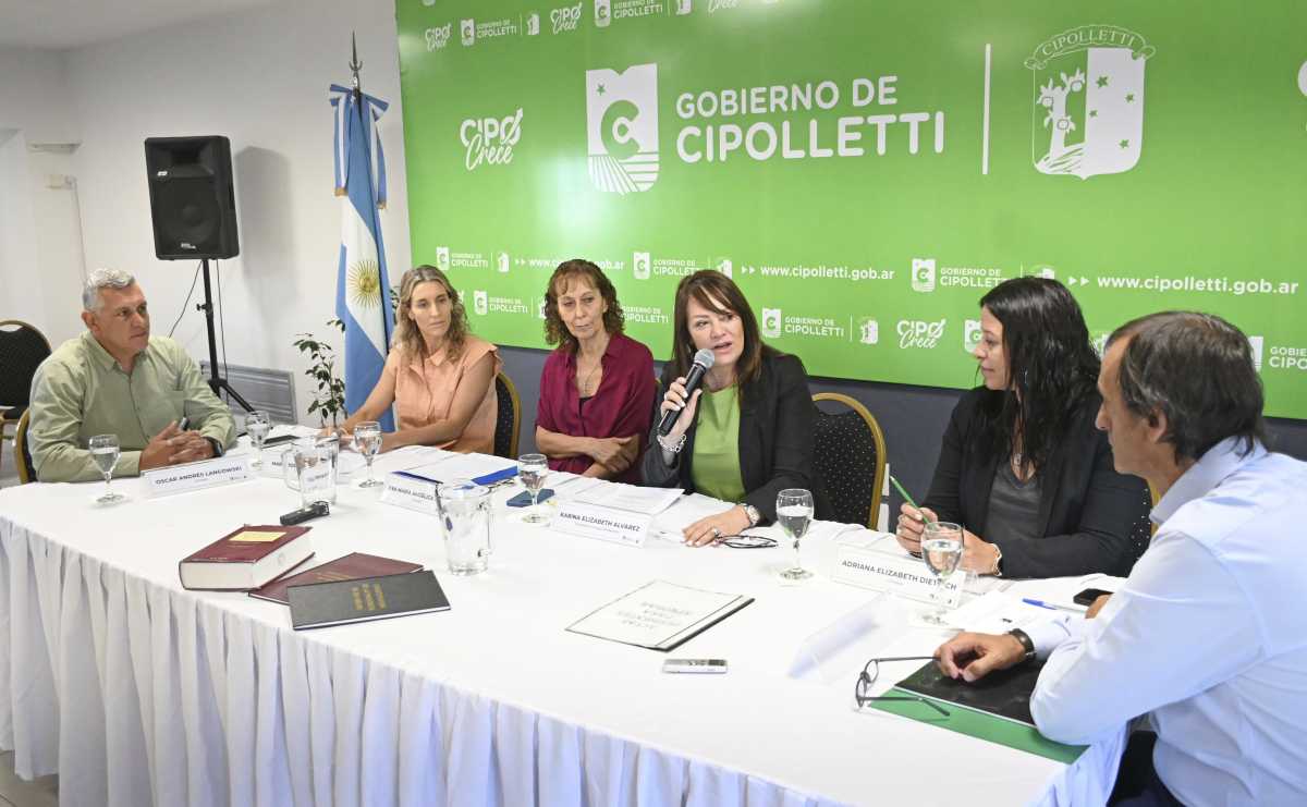 El nuevo Concejo Deliberante sesionó en Cipolletti. Foto: Florencia Salto