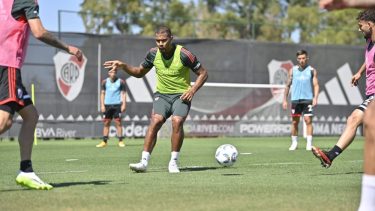 Salomón Rondón será titular en River ante Belgrano en Córdoba.