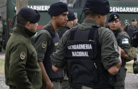 Personal de Gendarmería Nacional realizó las diligencias en las ciudad de Allen. Llegaron unos 150 de distintas delegaciones de la Patagonia. foto: Ilustrativa.