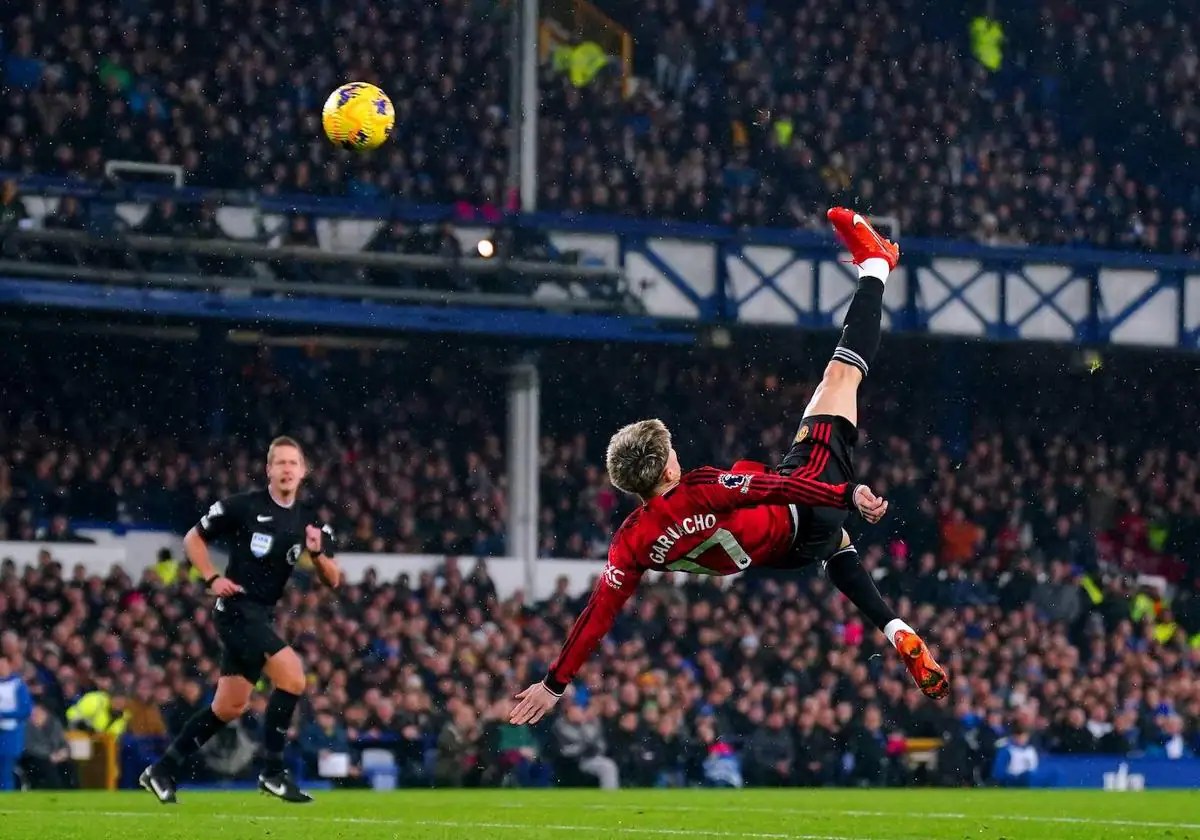 Garnacho hizo convirtió un golazo de chilena el domingo pasado ante el Everton en la Premier.