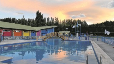 La pileta de Amec, uno de los grandes atractivos de la colonia. Foto: Chino Leiva