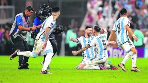 A un año de Argentina campeón del mundo en Qatar 2022: el camino de la gloria