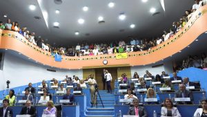 La Legislatura de Río Negro sesiona, con casi 200 proyectos, y habrá movilización judicial: peajes, desvinculación y STJ