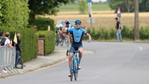 Lorenzo Heredia, el ciclista de Roca que ya conquistó Bélgica y ahora va por España