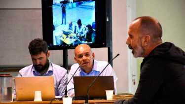 El nieto del ex juez Carlos Arias, también Carlos y dedicado a la abogacía, aportó detalles de la persecución política desde el primer día del golpe (foto Matías Subat)