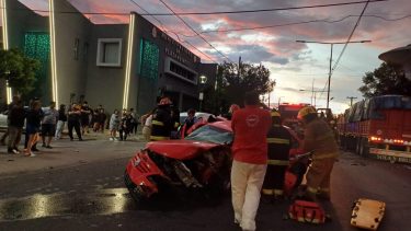 Avenida San Martín (Ruta 22) fue el lugar del incidente vial. (Foto: Fernando Ranni)