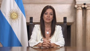 El Gobierno puso a disposición la línea 134 para «denunciar intermediarios en planes sociales»