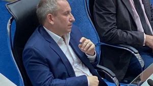 Esto es en off: La pelea por una oficina de la Legislatura que casi se desborda