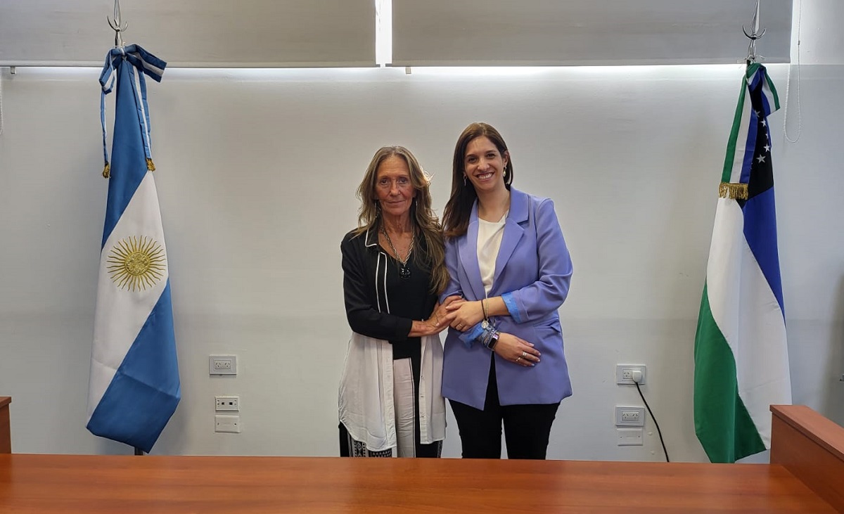 La presidenta del  STJ Liliana Piccinini y la nueva juez de Garantías Amorina Sánchez Merlo (gentileza)