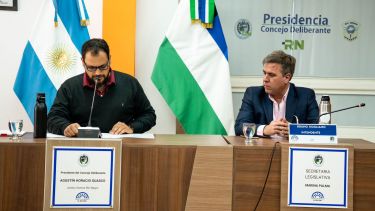 El intendente bruno Pogliano participó de la sesión en la que se debatió el Presupuesto 2024 de El Bolsón. Foto: Gentileza