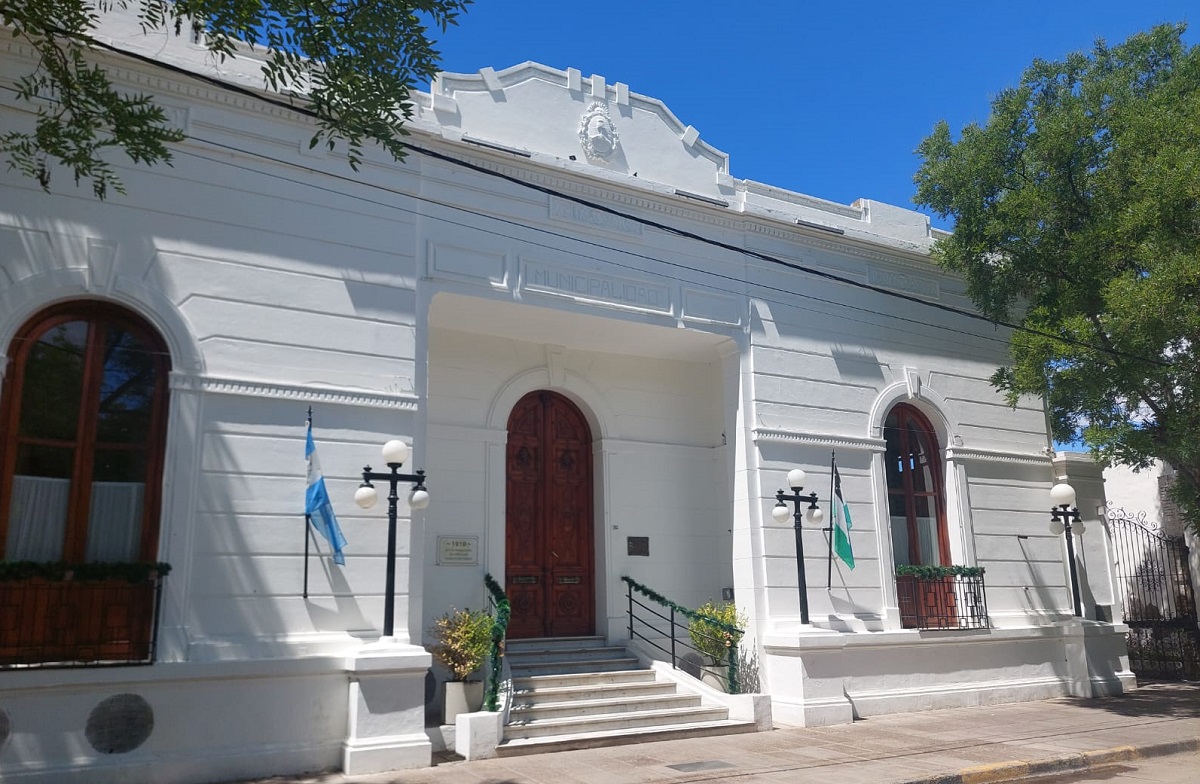 Las tasas municipales en Viedma, Bariloche y Cipolletti llegarán cada mes